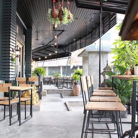 Phuket Mook Anda Hotel מראה חיצוני תמונה