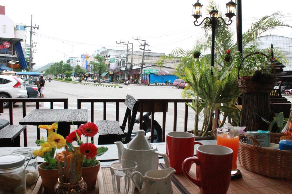 Phuket Mook Anda Hotel מראה חיצוני תמונה